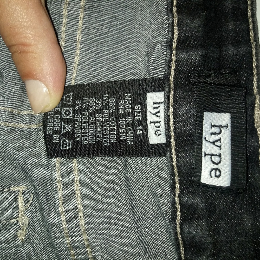 Jeans - Picture 3 of 5